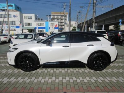 2024 Toyota CROWN SPORT photo 9