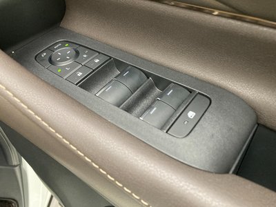 2025 TOYOTA ALPHARD — миниатюра 30