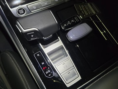 2025 AUDI Q7 — миниатюра 11