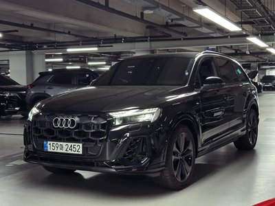 2025 AUDI Q7 — фото 1