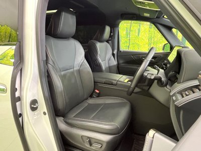 2024 TOYOTA ALPHARD photo 8