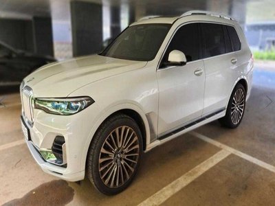 2021 BMW X7 照片 3