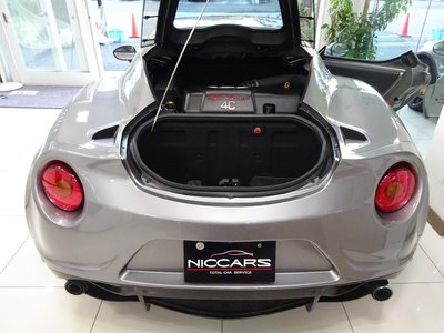 2015 ALFA Romeo 4C 照片 8