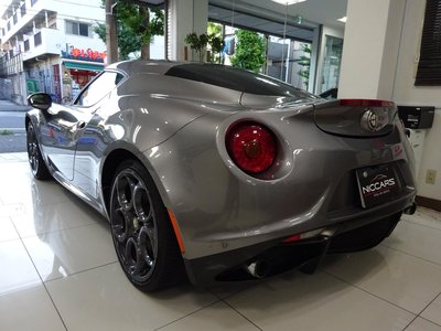 صورة مصغرة 11 لـ 2015 ALFA Romeo 4C