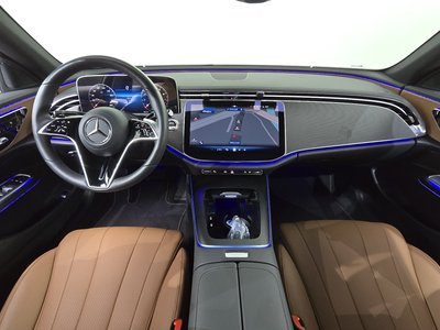 MERCEDES-BENZ E-CLASS - 5