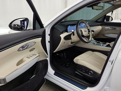 2024 Genesis GV70 photo 10