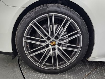 PORSCHE PANAMERA - 6