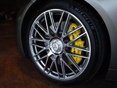 MERCEDES-BENZ SL AMG - 2