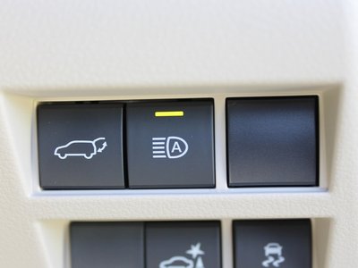 2025 Toyota LAND CRUISER 300 缩略图 32
