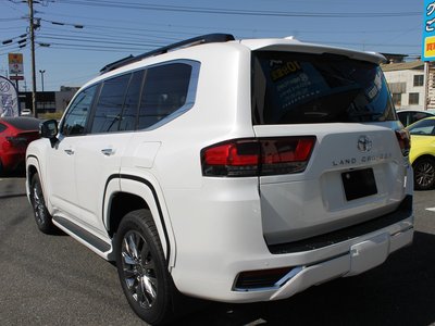 2025 Toyota LAND CRUISER 300 照片 7