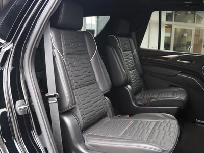 صورة مصغرة 17 لـ 2022 Cadillac ESCALADE