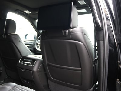 صورة مصغرة 16 لـ 2022 Cadillac ESCALADE