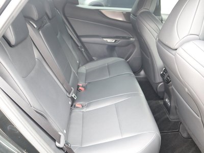 صورة مصغرة 14 لـ 2023 Lexus NX