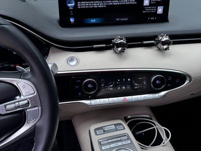 2024 Genesis GV70 — миниатюра 11