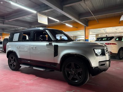 LAND ROVER DEFENDER - 2