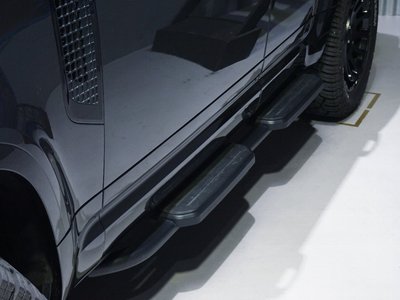 LAND ROVER DEFENDER - 9