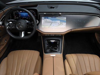 MERCEDES-BENZ E-CLASS - 5