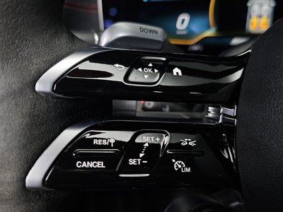 2023 Mercedes-BENZ E-CLASS 缩略图 30