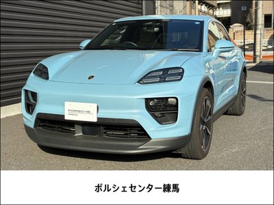 PORSCHE MACAN - 1