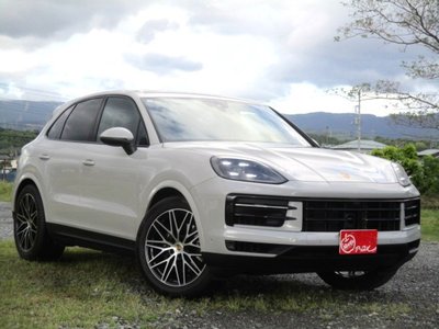 PORSCHE CAYENNE - 1