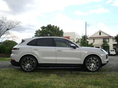 PORSCHE CAYENNE - 6