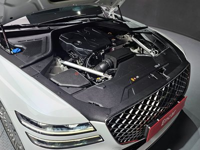 GENESIS G80 (RG3) - 7