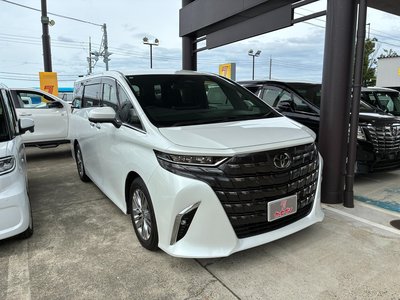 TOYOTA ALPHARD - 1
