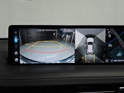 2021 Genesis GV70 — миниатюра 20