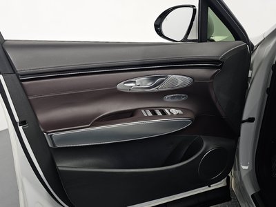 2021 Genesis GV70 — миниатюра 14