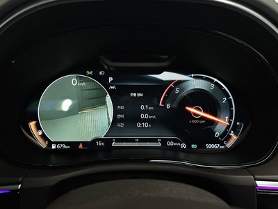 2021 Genesis GV70 — миниатюра 11