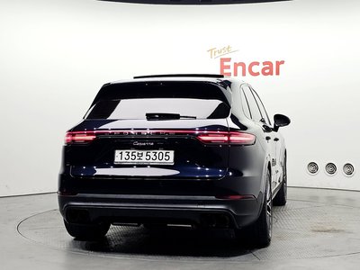 PORSCHE CAYENNE - 3