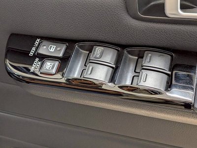 صورة مصغرة 56 لـ 2025 Toyota LAND CRUISER 70
