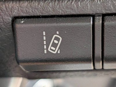 صورة مصغرة 63 لـ 2025 Toyota LAND CRUISER 70