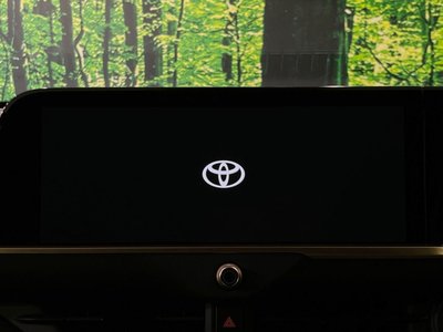 TOYOTA CROWN - 4