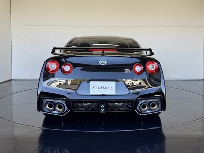 NISSAN GT-R - 4