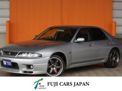 NISSAN SKYLINE GT-R SEDAN