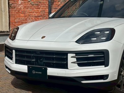 PORSCHE CAYENNE - 4