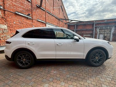 PORSCHE CAYENNE - 7