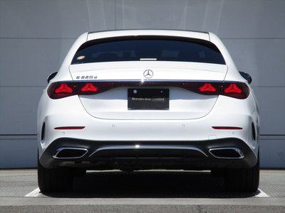 MERCEDES-BENZ E-CLASS - 7