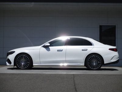 MERCEDES-BENZ E-CLASS - 5