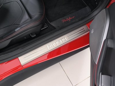صورة مصغرة 30 لـ 2018 Ferrari PORTOFINO