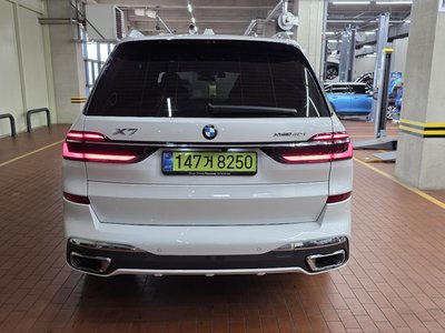 BMW X7 - 6