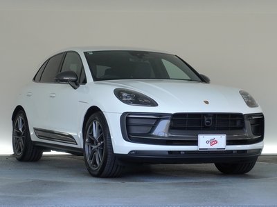PORSCHE MACAN - 6