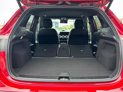 2025 Mercedes-BENZ GLA — миниатюра 37