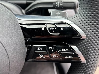 2025 Mercedes-BENZ GLA — миниатюра 11