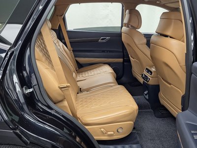 2020 Genesis GV80 thumbnail 18