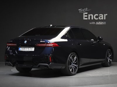 BMW 5 SERIES - 3