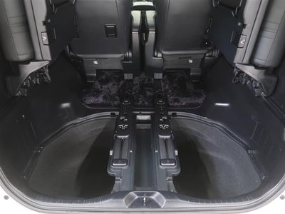 2022 Toyota ALPHARD thumbnail 32