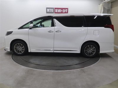 2022 Toyota ALPHARD photo 10