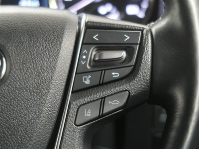 2022 Toyota ALPHARD photo 4